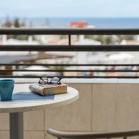 アパート Santa Maria アデヘ